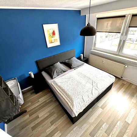 Kmhosting Zentrum Modern Appartement - Kingsize Boxspringbett เคมนิตซ์ ภายนอก รูปภาพ